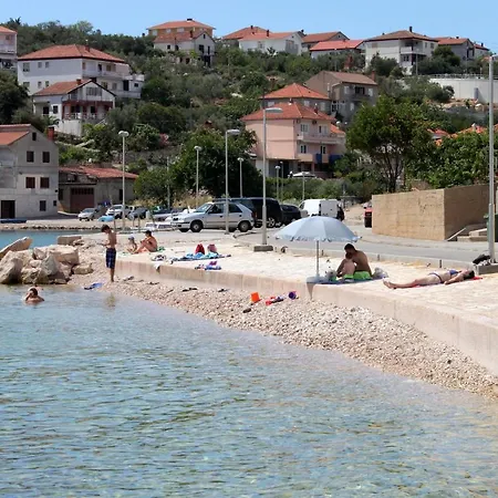 By The Sea Kali, Ugljan - 8319 קאלי