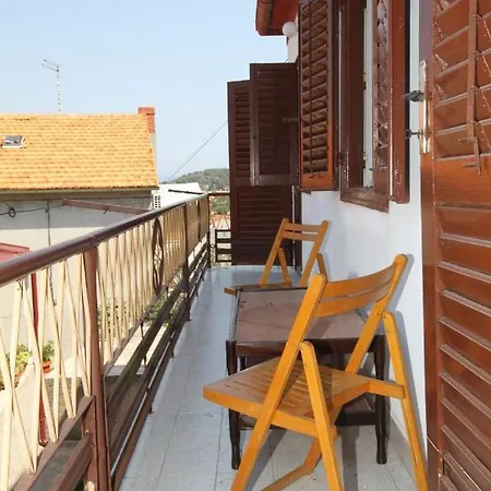 By The Sea Kali, Ugljan - 8319 *